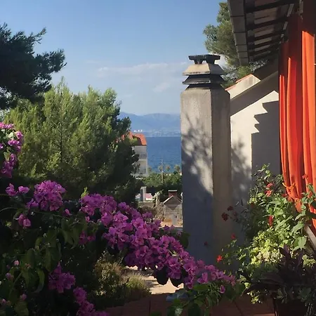 Lägenhet Apartments By The Sea Mirca, Brac - 2886