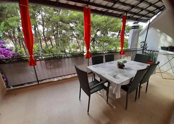 Appartement By The Sea Mirca, Brac - 2886